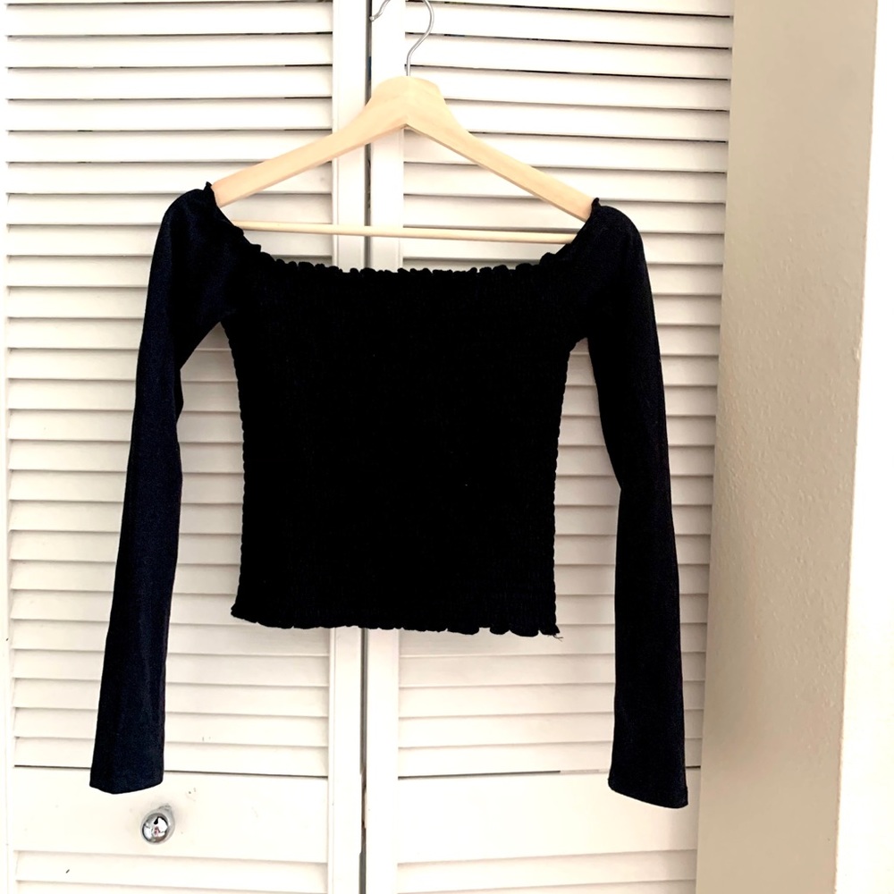 Cute Hollister top